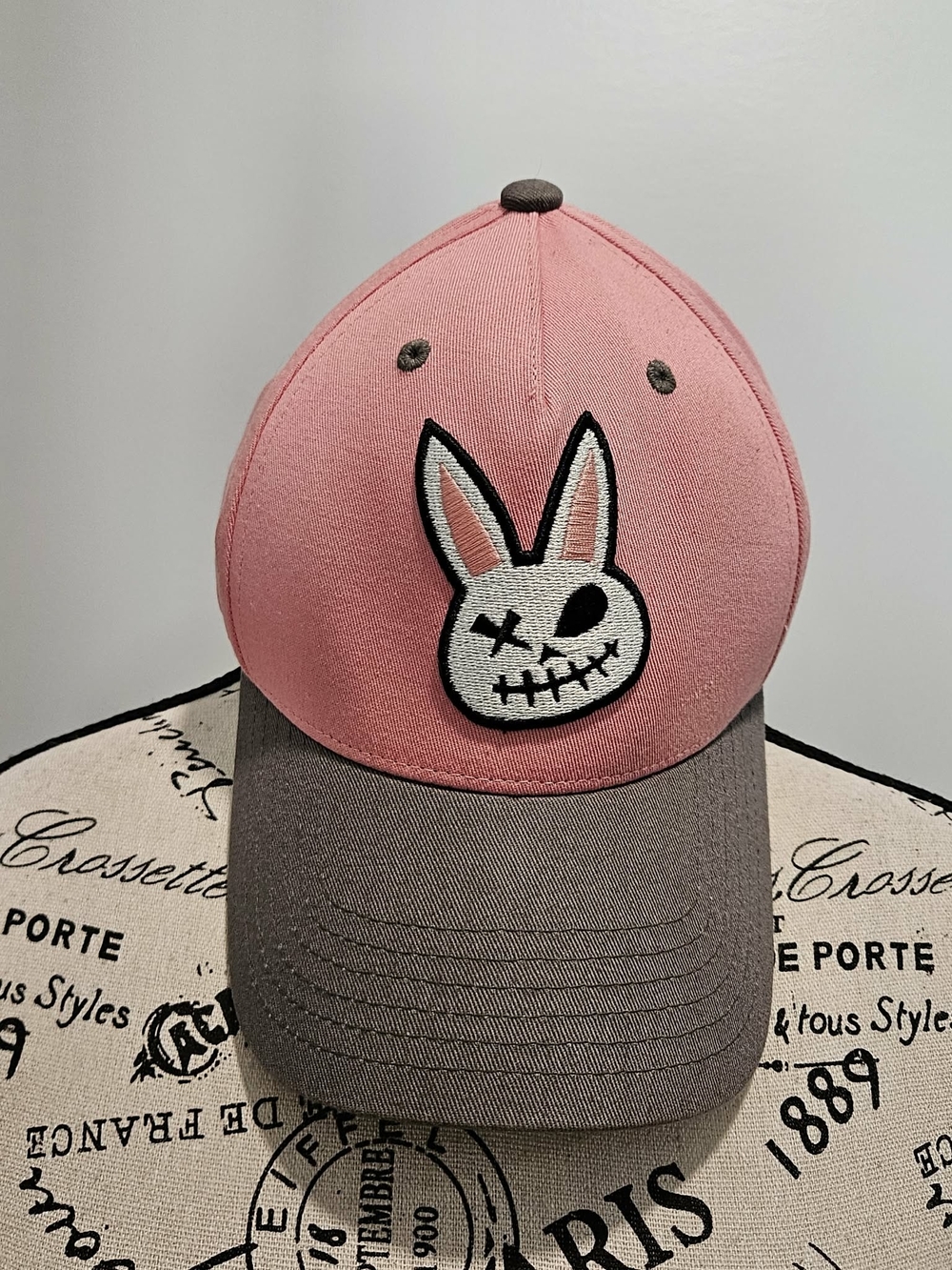 Official Borderlands 3 Tiny Tina Strapback Hat Excellent Condition